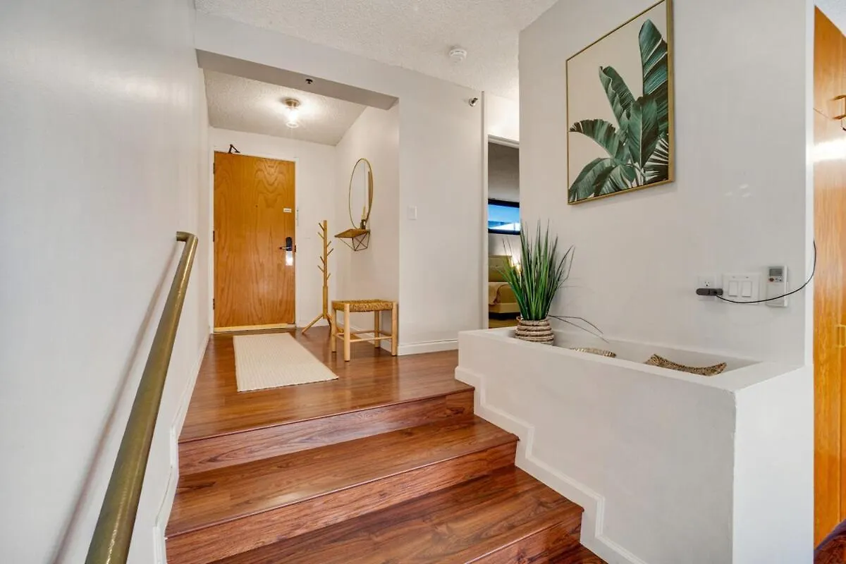 Stunning Resort! Steps To Pool, Hot Tub And Parking Honolulu United States