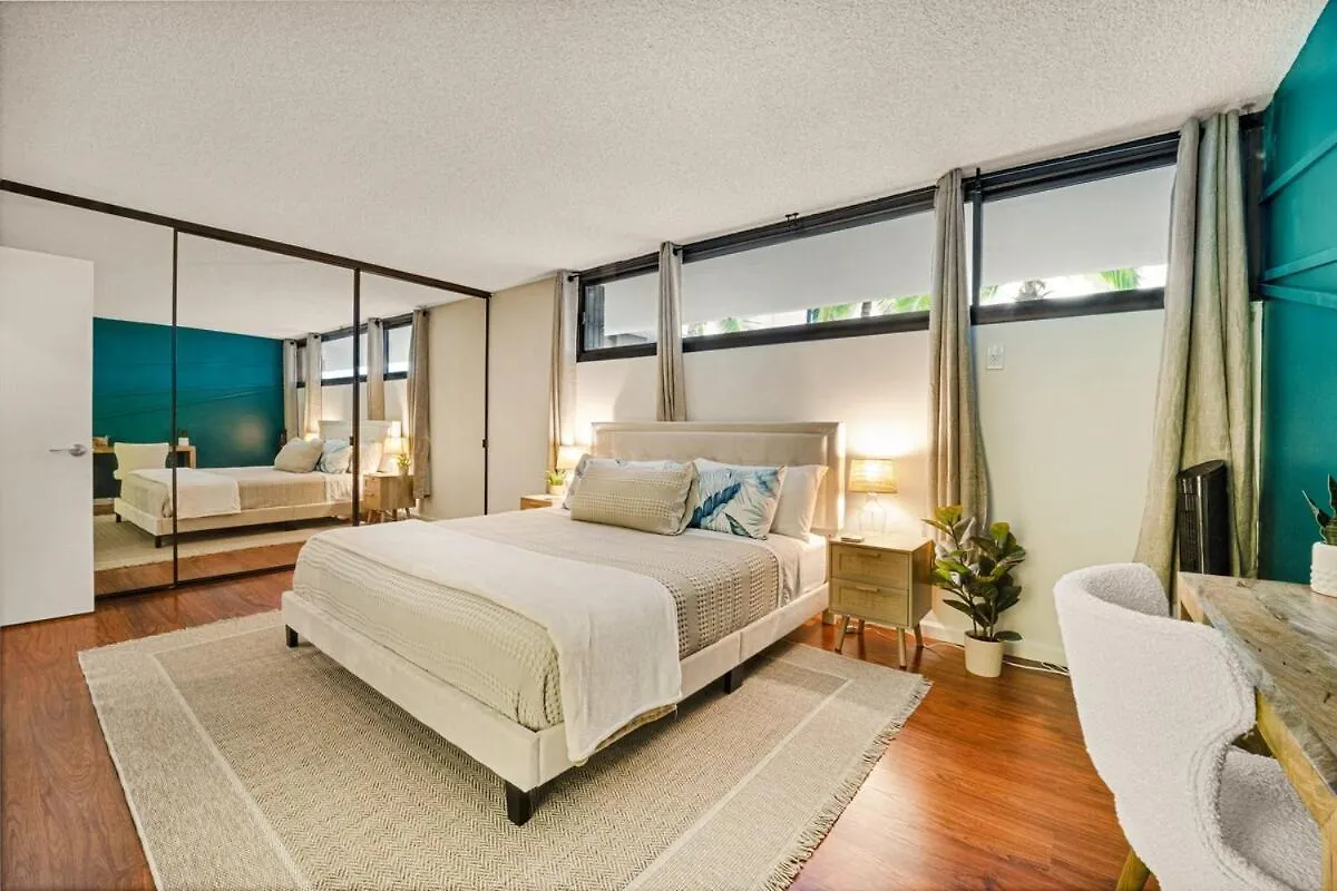 Apartment Stunning Resort! Steps To Pool, Hot Tub And Parking Honolulu United States