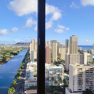 Waikiki High Floor Views Beaches Convention Center アパート
