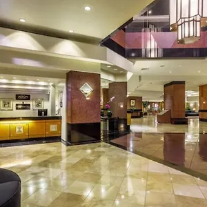 Apartment Condotel With Free Parking Wifi Ac, Honolulu