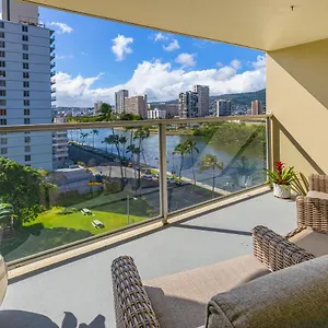 Apartment Beautifully Upgraded Studio Close To Waikiki Beach, Honolulu