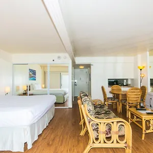 Apartment Ilikai Tower 1127 Yacht Harbor View 1br, Honolulu